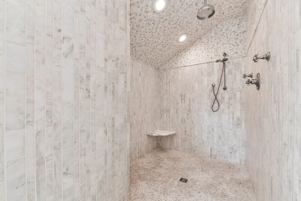 648 Main Street Hingham, MA 02043 - Photo 16 of 30