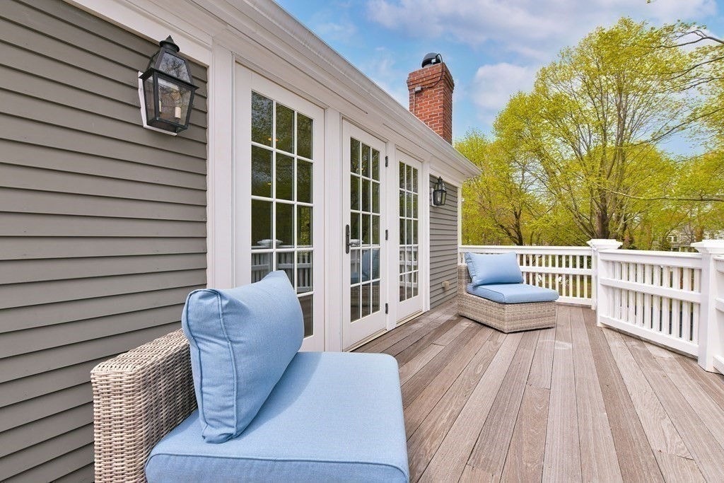 648 Main Street Hingham, MA 02043 - Photo 18 of 30