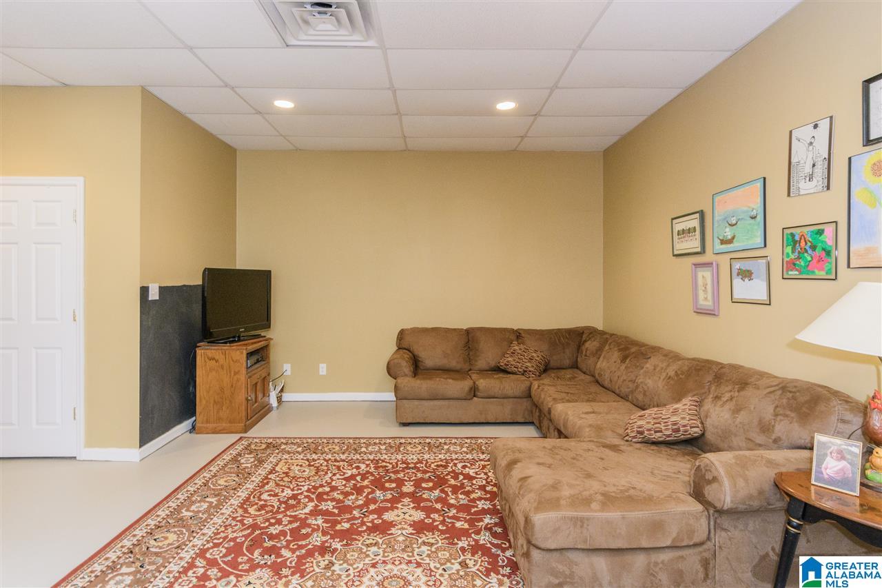 1532 Saulter View Road Birmingham, AL 35209 - Photo 33 of 45