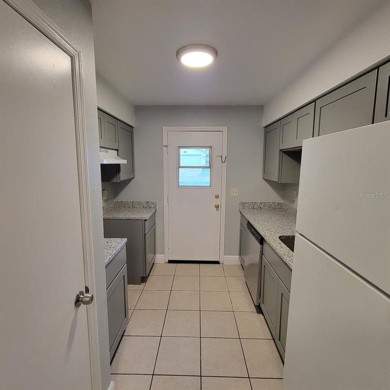 784 East Anderson Road Groveland, FL 34736 - Photo 9 of 25