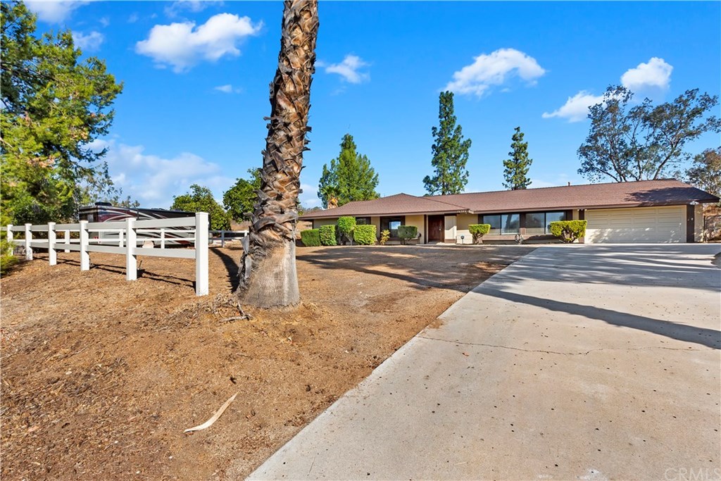 16346 Pick Place Riverside, CA 92504 - Photo 1 of 1