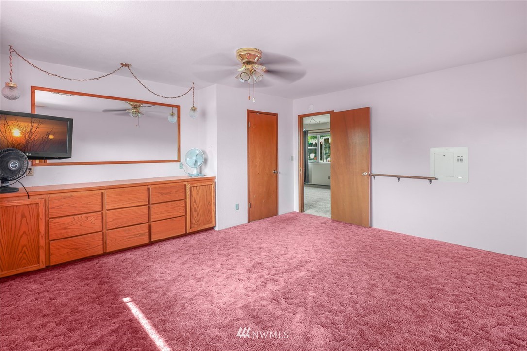 1333 East Smith Road Bellingham, WA 98226 - Photo 25 of 39