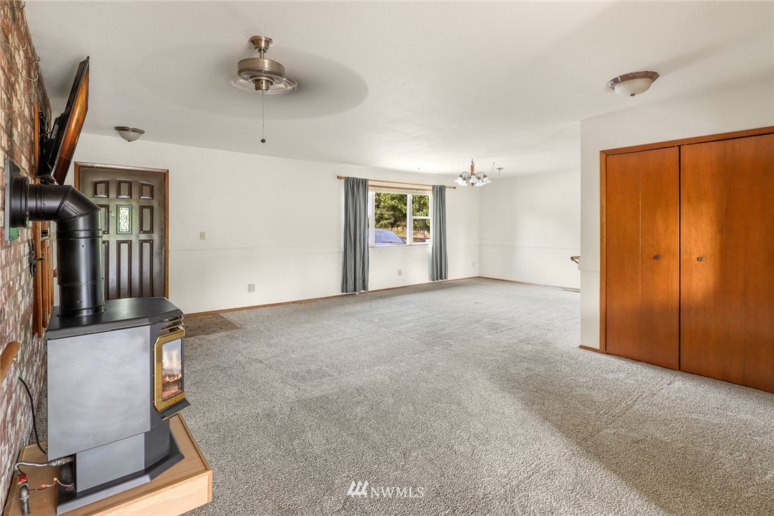 1333 East Smith Road Bellingham, WA 98226 - Photo 28 of 39