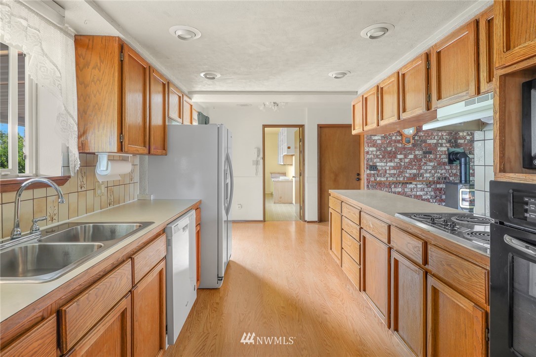 1333 East Smith Road Bellingham, WA 98226 - Photo 37 of 39
