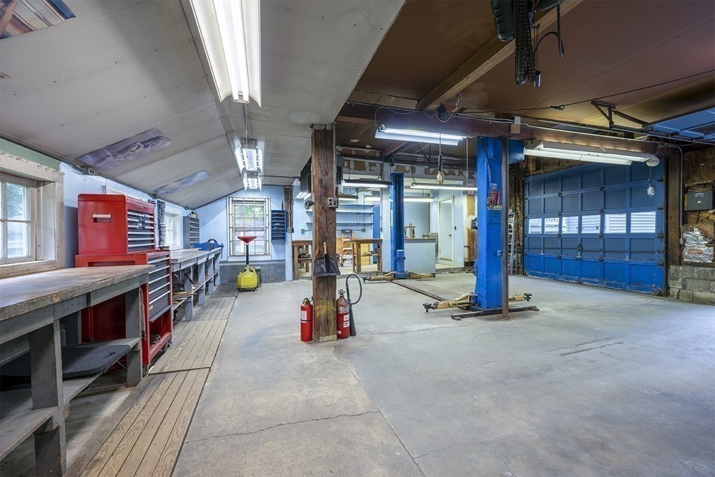 23 Salem Road Billerica, MA 01862 - Photo 32 of 42