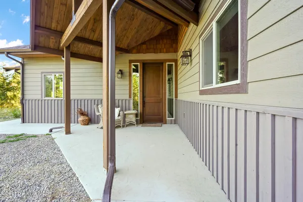 $739,000 | 273 Paradise Valley Road, Bonners Ferry, ID 83805