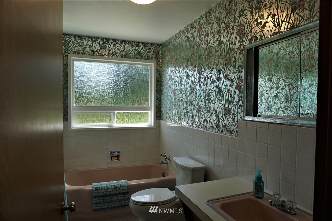 4512 South Old Mill Road Port Angeles, WA 98362 - Photo 11 of 39 Gallery Image 11