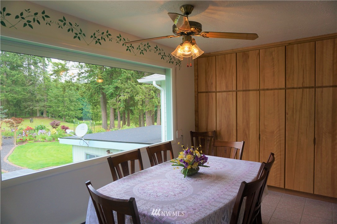 4512 South Old Mill Road Port Angeles, WA 98362 - Photo 5 of 39 Gallery Image 5