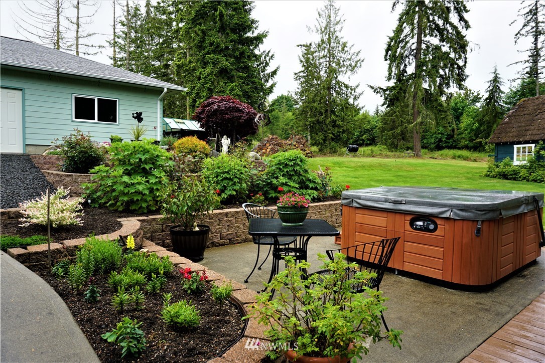 4512 South Old Mill Road Port Angeles, WA 98362 - Photo 6 of 39 Gallery Image 6