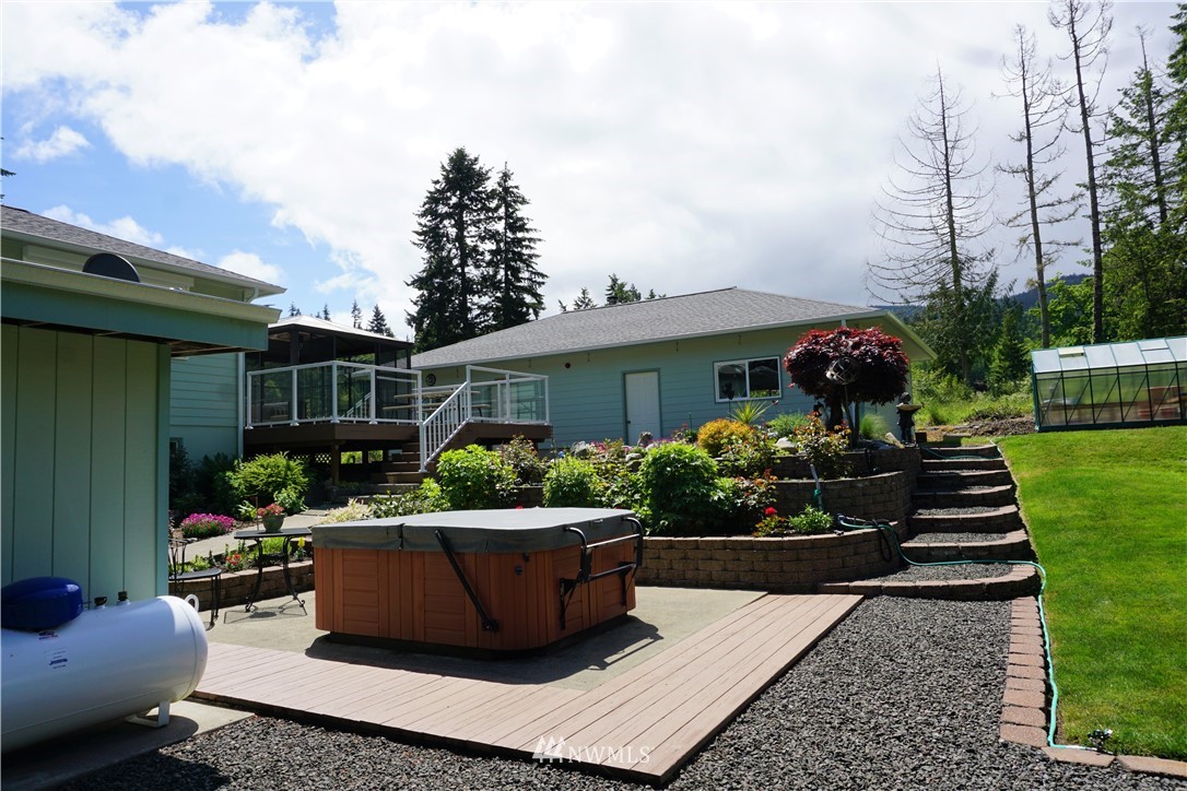4512 South Old Mill Road Port Angeles, WA 98362 - Photo 10 of 39 Gallery Image 10