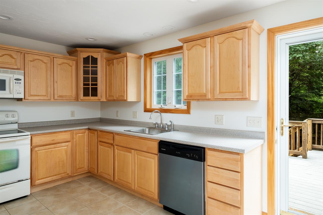 341 Muchado Hill Road Alton, NH 03809 - Photo 7 of 32 Gallery Image 7