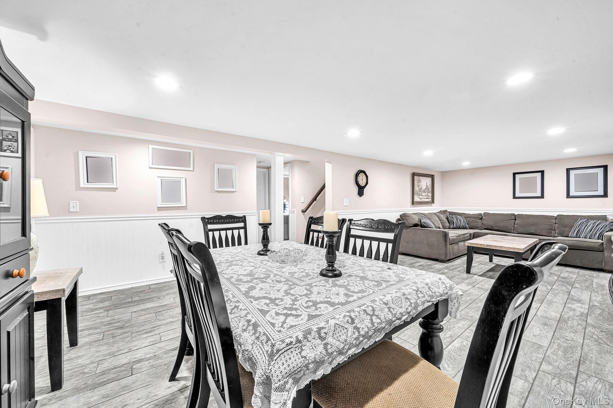 19 Ridgeley Road Smithtown, NY 11787 - Photo 33 of 40 Gallery Image 33