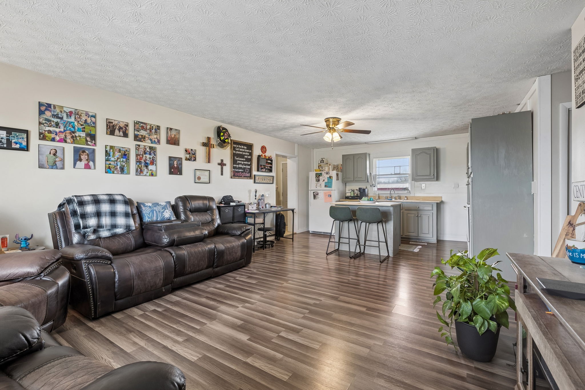 380 Holiday Haven Road Smithville, TN 37166 - Photo 3 of 18