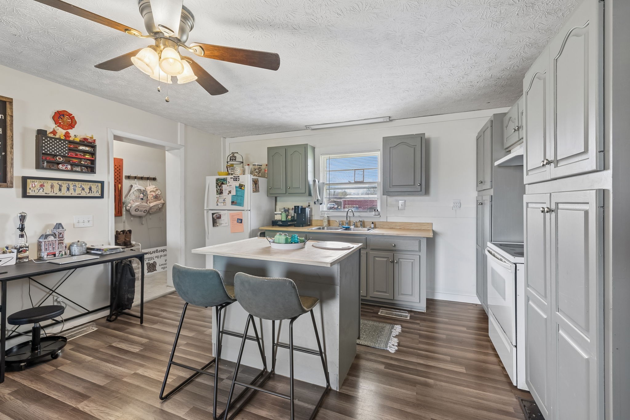 380 Holiday Haven Road Smithville, TN 37166 - Photo 5 of 18