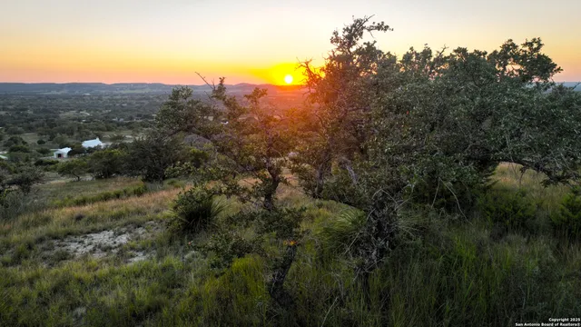$2,000,000 | Tract 3 Jungfrau Hill Road, Comfort, TX 78013
