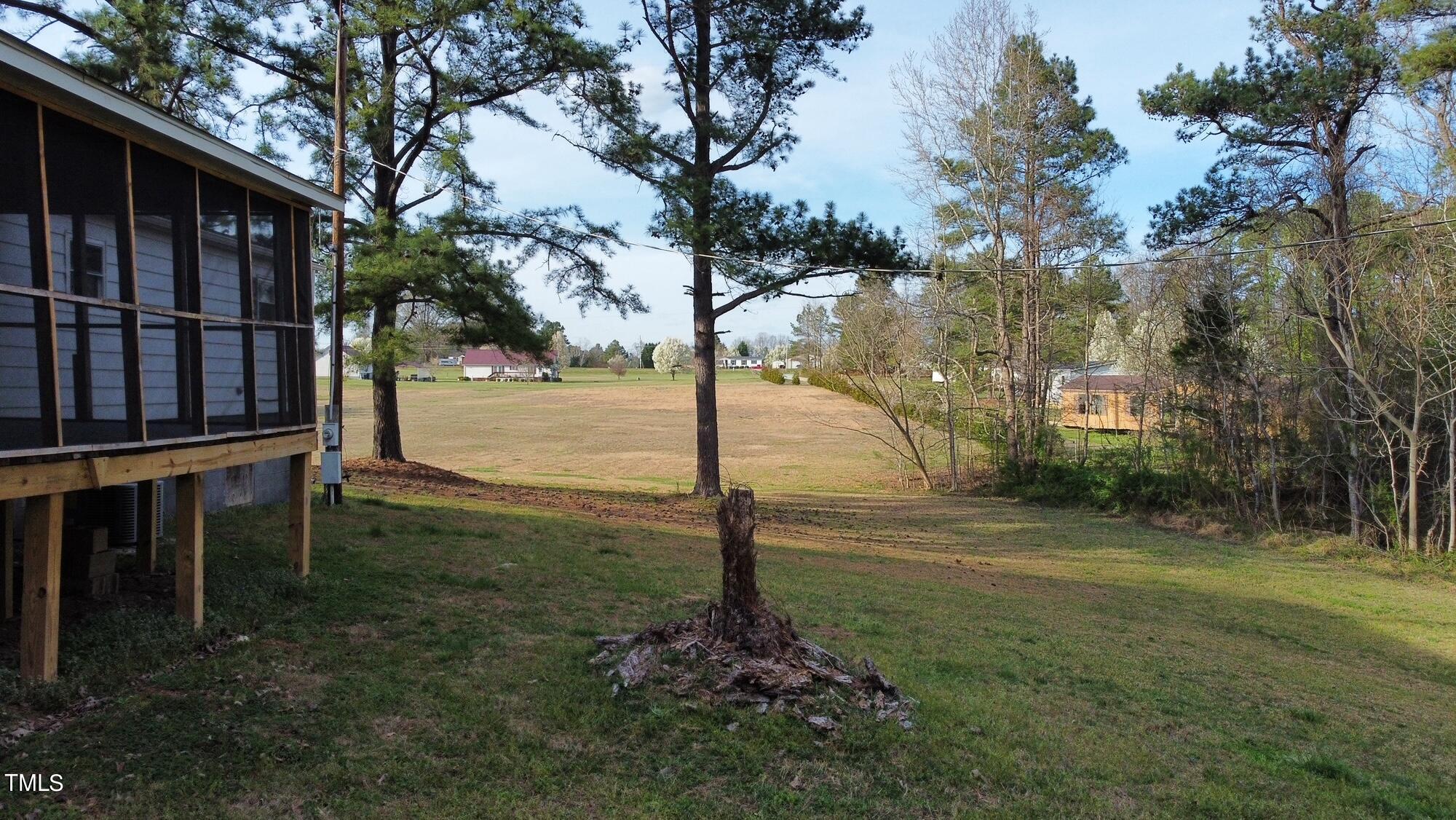 230 Finch Road Henderson, NC 27537 - Photo 21 of 28 dji_fly_20240317_174726_476_171071205672