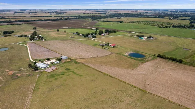 $435,000 | 12473 County Road 440, Thorndale, TX 76577