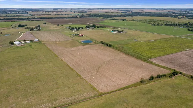 $435,000 | 12473 County Road 440, Thorndale, TX 76577