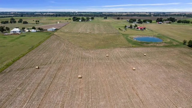 $435,000 | 12473 County Road 440, Thorndale, TX 76577