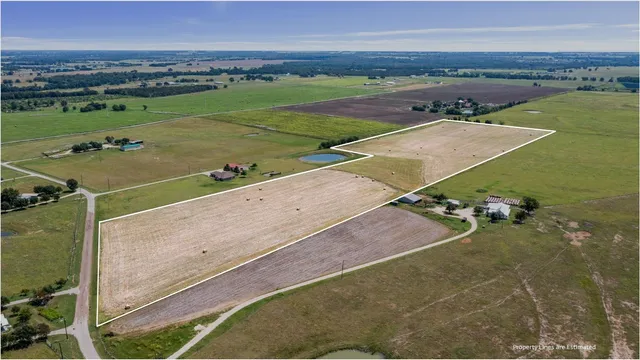 $435,000 | 12473 County Road 440, Thorndale, TX 76577