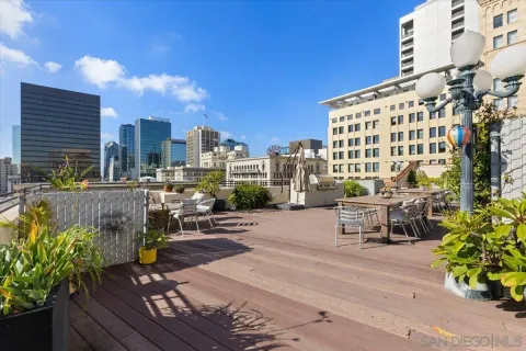 $1,325,000 | 950 Sixth Avenue, Unit 432, San Diego, CA 92101