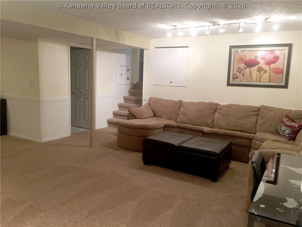 1402 Newcastle Road Charleston, WV 25314 - Photo 13 of 21 Gallery Image 13