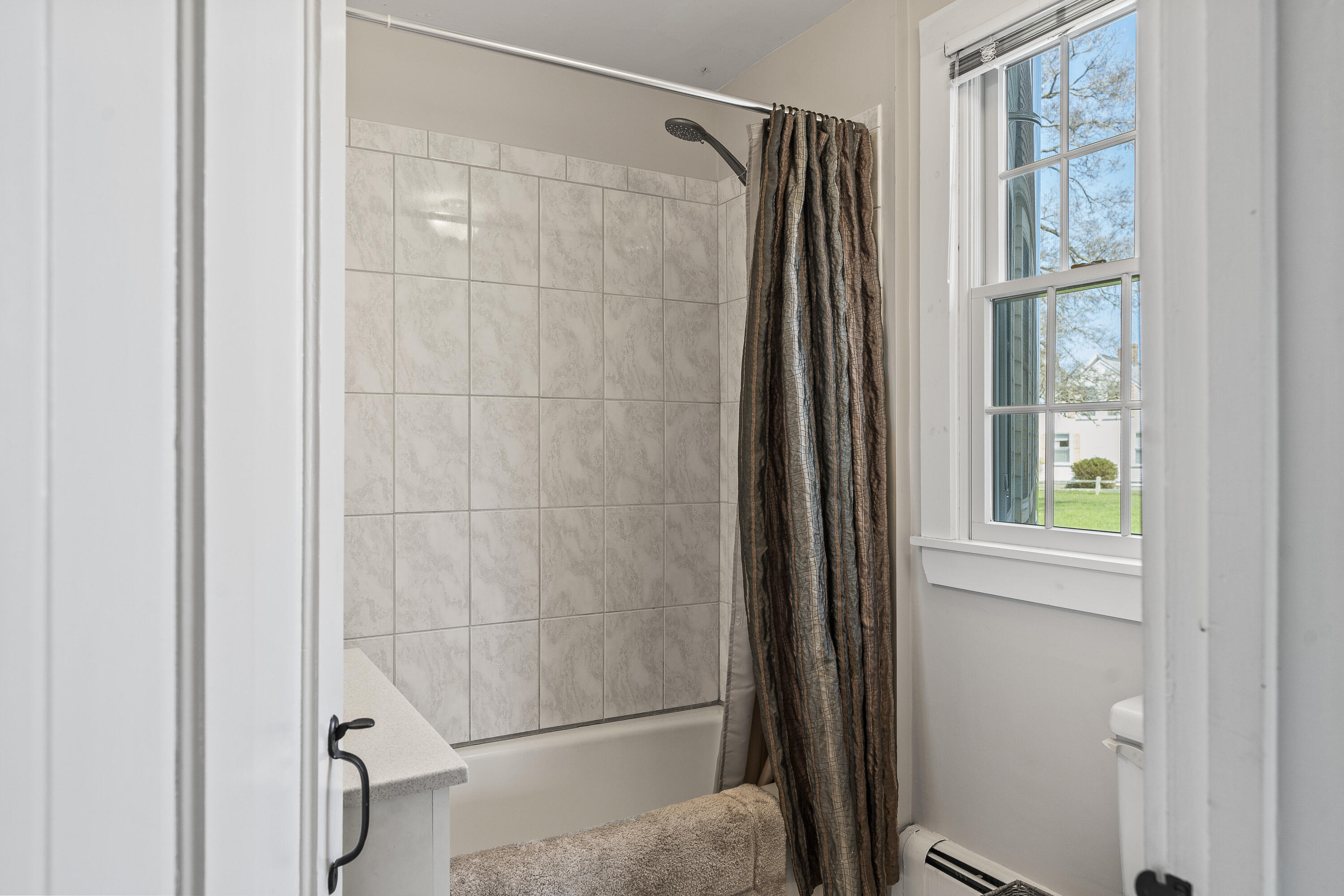 6 Barker Point Road Bailey Island, ME 04003 - Photo 41 of 59 First floor bath
