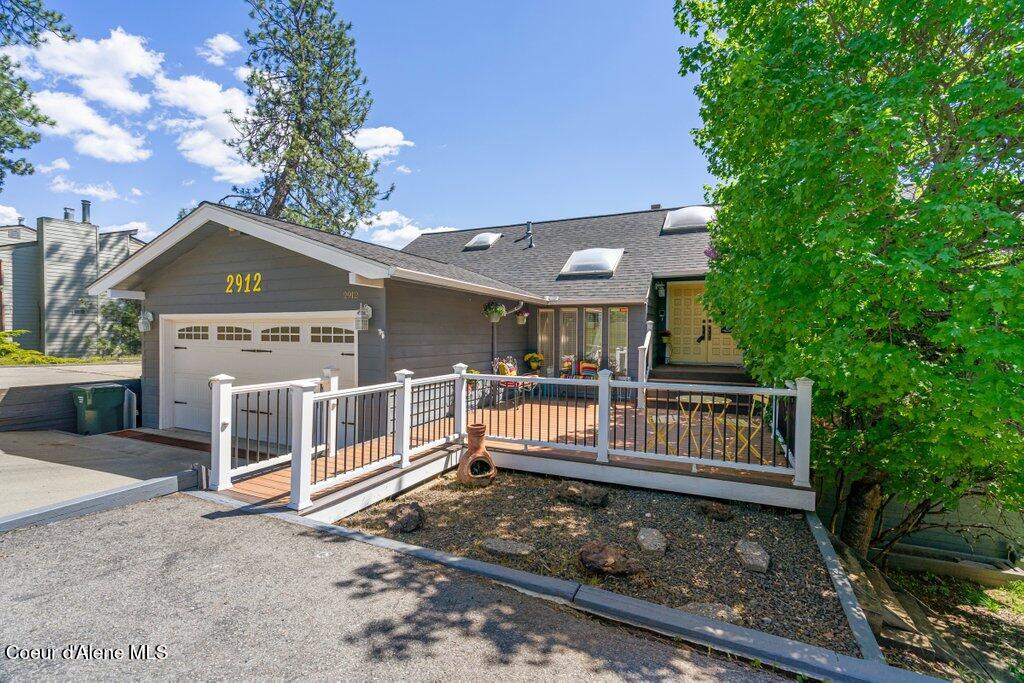 2912 East Fernan Hill Road Coeur D'Alene, ID 83814 - Photo 1 of 21 Front of home