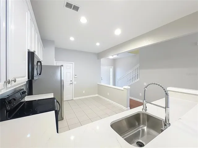 $2,300 | 1017 Enclair Street, Orlando, FL 32828