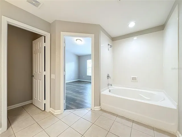 $2,300 | 1017 Enclair Street, Orlando, FL 32828