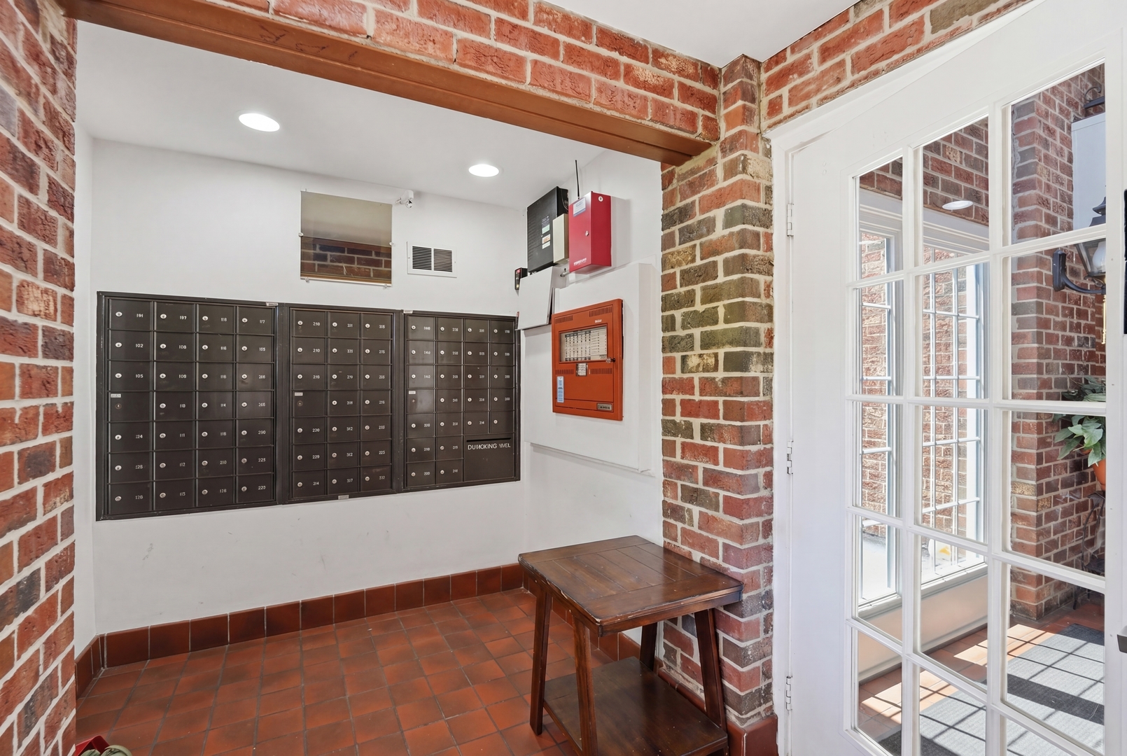 520 Biesterfield Road, Unit 119F Elk Grove Village, IL 60007 - Photo 6 of 39