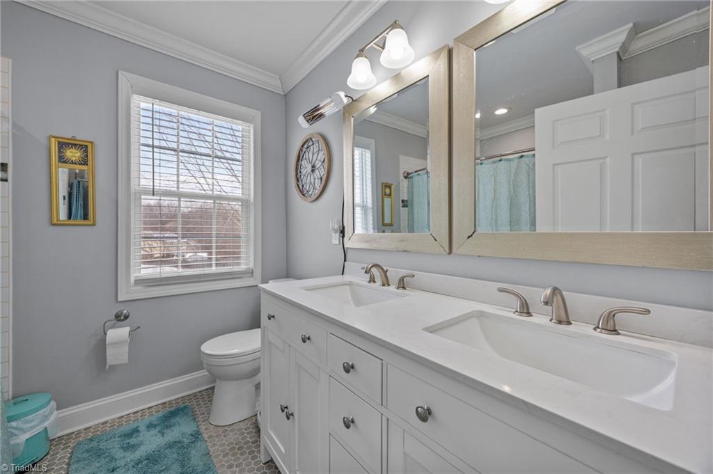 3913 Colony Ridge Court Jamestown, NC 27282 - Photo 18 of 43