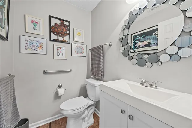 $350,000 | 3913 Colony Ridge Court, Jamestown, NC 27282