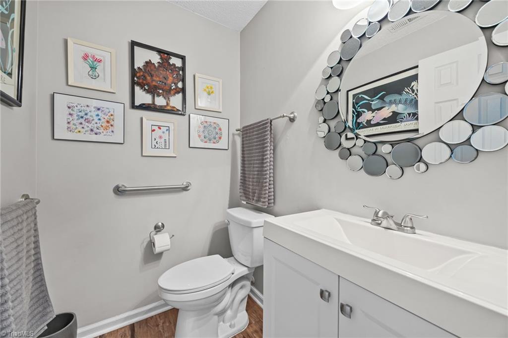 3913 Colony Ridge Court Jamestown, NC 27282 - Photo 20 of 43