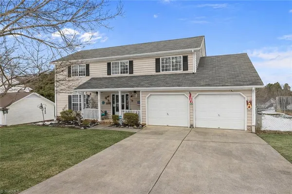 $339,900 | 3913 Colony Ridge Court, Jamestown, NC 27282