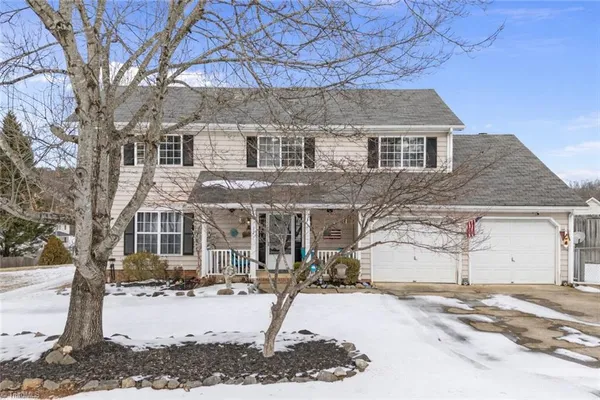 $339,900 | 3913 Colony Ridge Court, Jamestown, NC 27282