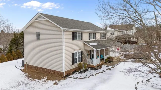 $350,000 | 3913 Colony Ridge Court, Jamestown, NC 27282