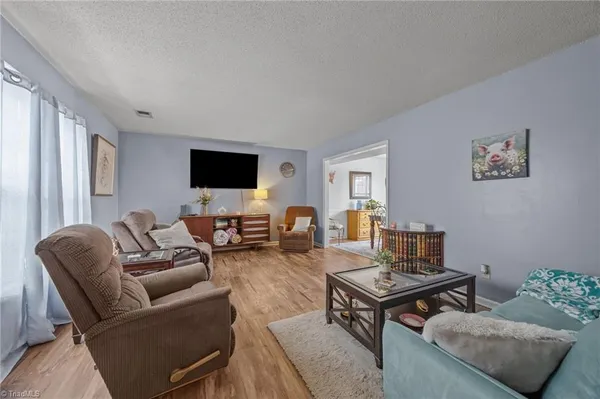 $339,900 | 3913 Colony Ridge Court, Jamestown, NC 27282