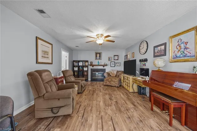 $350,000 | 3913 Colony Ridge Court, Jamestown, NC 27282