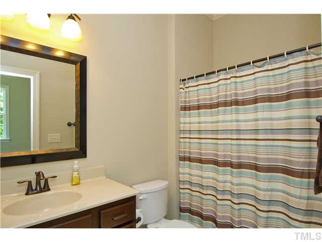 7628 Pinecrest Road Raleigh, NC 27613 - Photo 24 of 25 Secondary Full Hall Bath