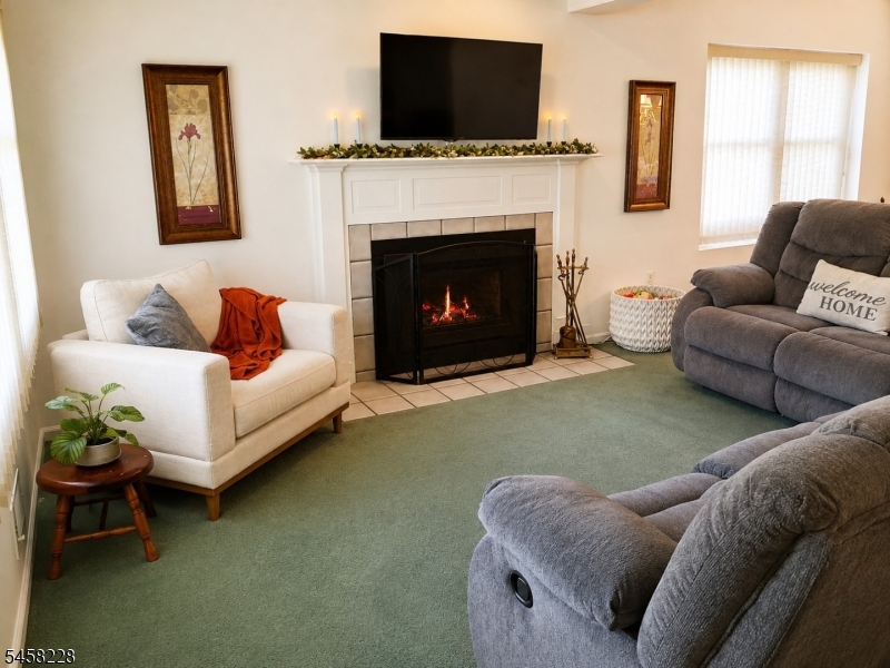 126 Wagon Wheel Road Sparta, NJ 07871 - Photo 5 of 34 Gallery Image 5