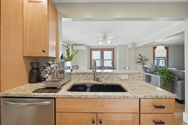 $499,500 | 492 Elm Street, Northampton, MA 01060