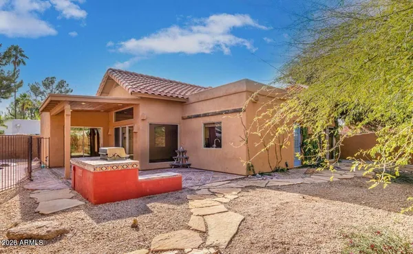 $3,195 | 15219 North 51st Place, Scottsdale, AZ 85254