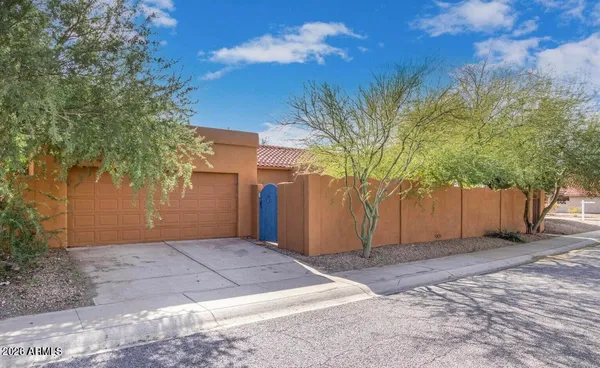 $3,195 | 15219 North 51st Place, Scottsdale, AZ 85254
