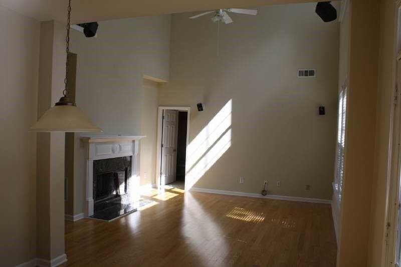 252 Rutlidge Park Lane Suwanee, GA 30024 - Photo 3 of 8 Gallery Image 3