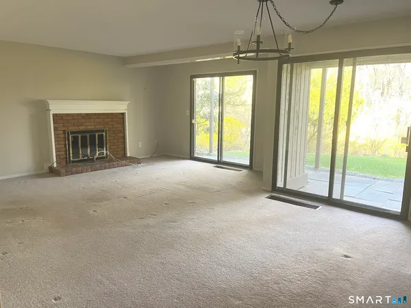 $2,200 | 725 Heritage Village, Unit A, Southbury, CT 06488