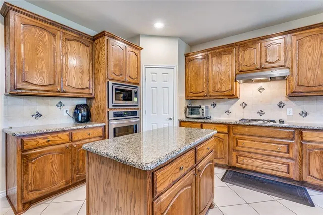 $599,500 | 314 Trakehner Trail, Celina, TX 75009