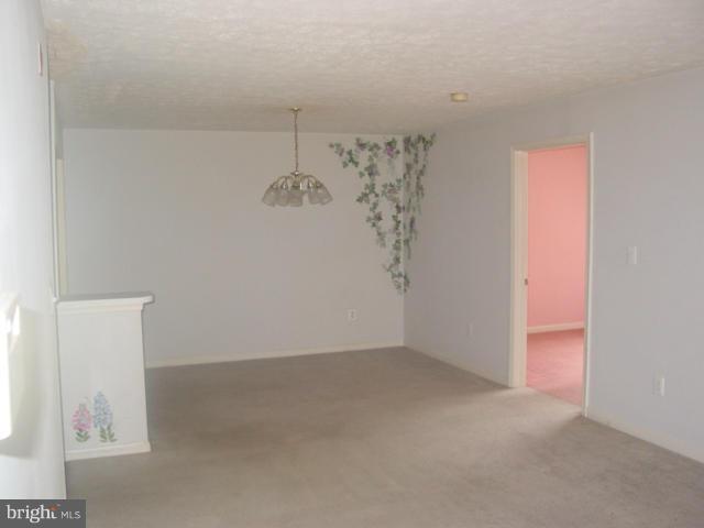 662 Kennington Road, Unit 662 Reisterstown, MD 21136 - Photo 7 of 14 Dining Room