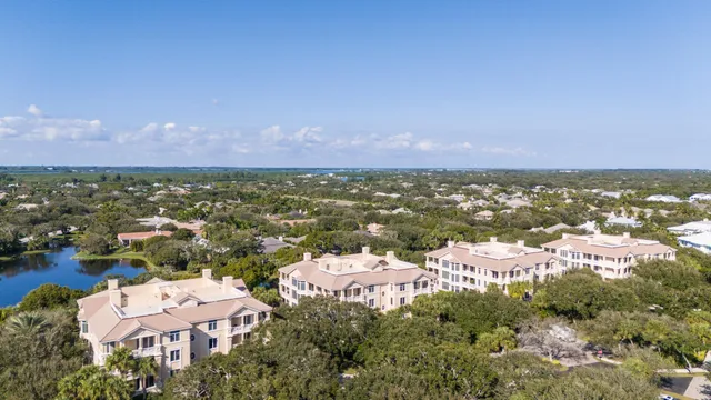 $1,050,000 | 601 North Swim Club Drive, Unit 3, Indian River Shores, FL 32963