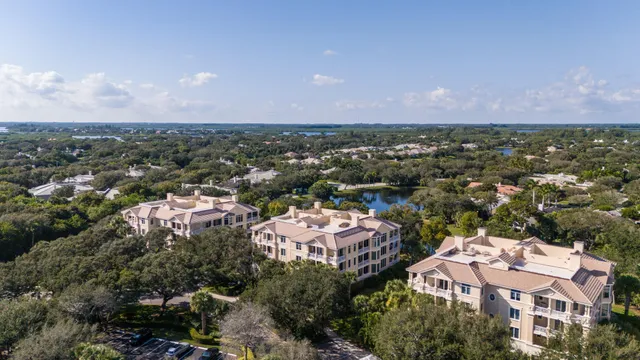 $1,050,000 | 601 North Swim Club Drive, Unit 3, Indian River Shores, FL 32963